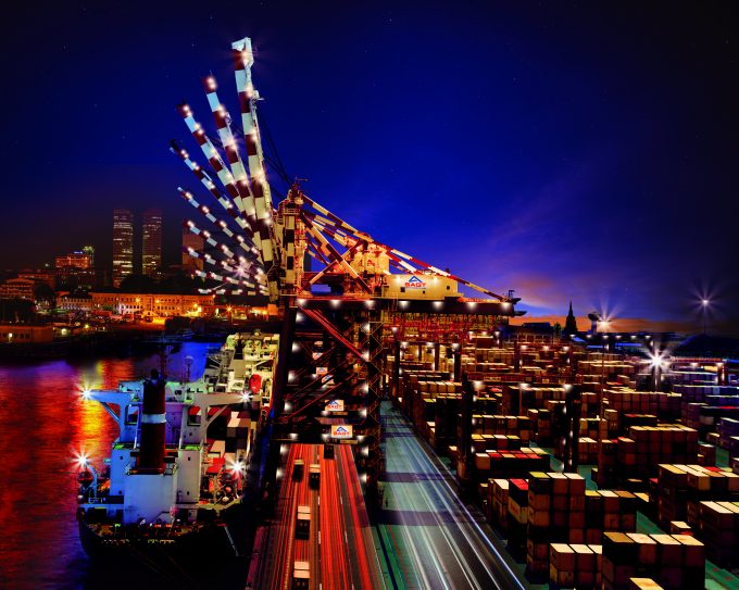 Major ports and carriers report large increases in container rollovers Major ports and carriers report large increases in container rollovers