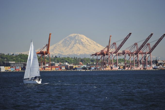 Warning to shippers that transpacific contract rates may be overheating