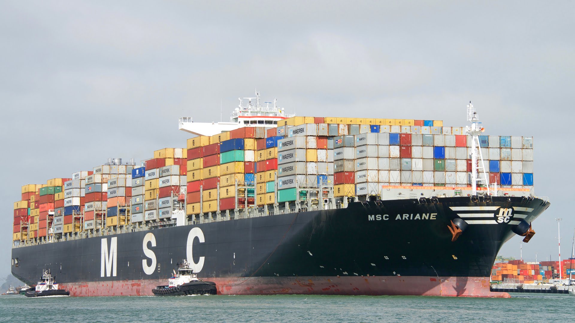 MSC Ariane experiences unspecified ‘engine issue’ en route to LA