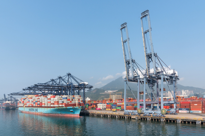 Container lines levy Yantian congestion surcharges as berth reopens (sub. required) Container lines levy Yantian congestion surcharges as berth reopens (sub. required)