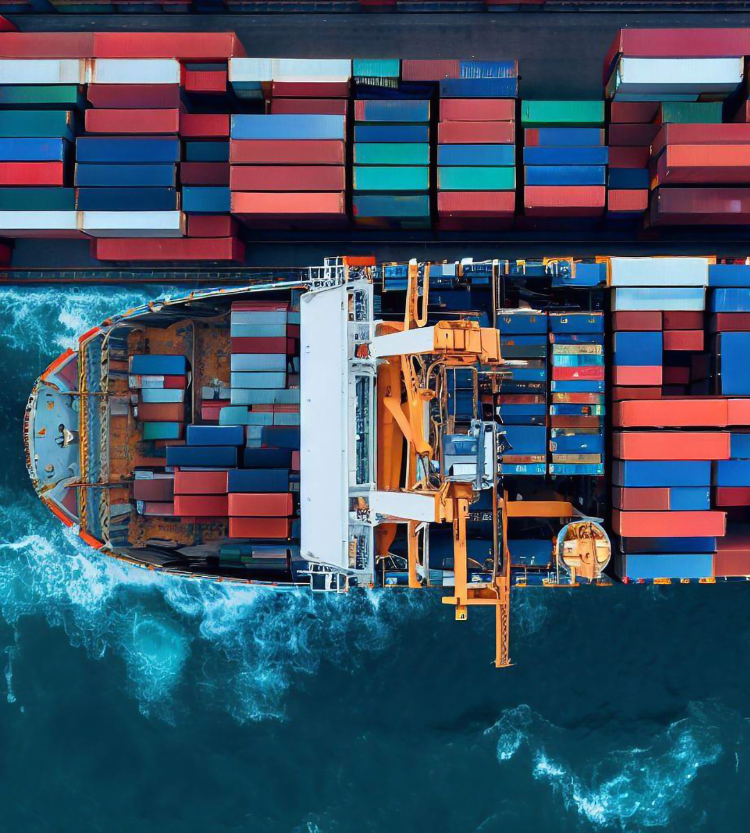 Maersk: No China Ship Surcharge; Seaspan to Reflag 100 Vessels