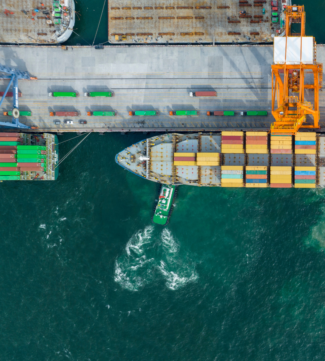 Freight spending rises as volumes plummet 10.7% in Q3 Freight spending rises as volumes plummet 10.7% in Q3