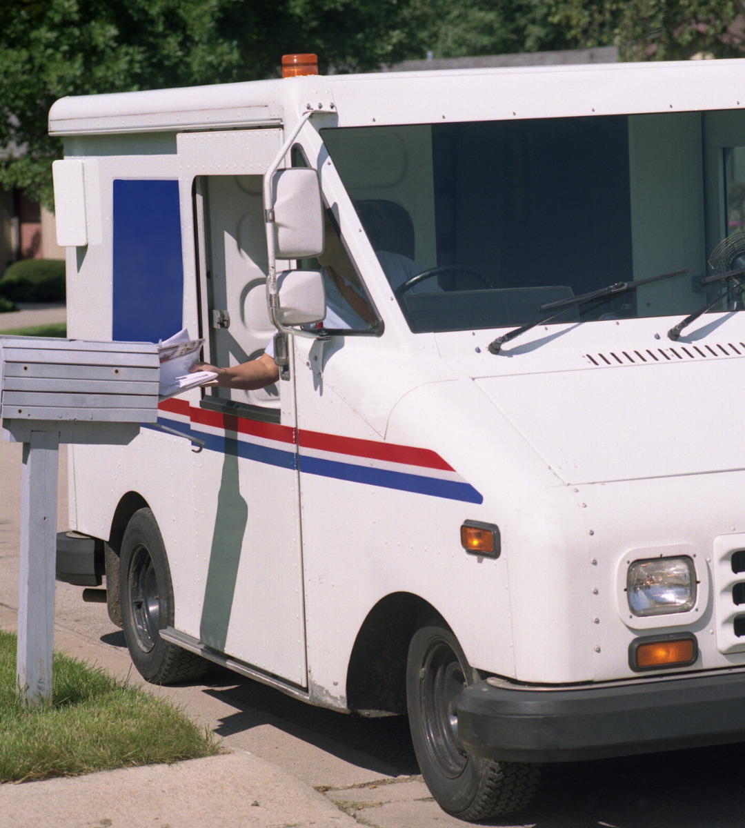 De Minimis Light? Retailers Explore Postal Shipping in New Tariff Age De Minimis Light? Retailers Explore Postal Shipping in New Tariff Age