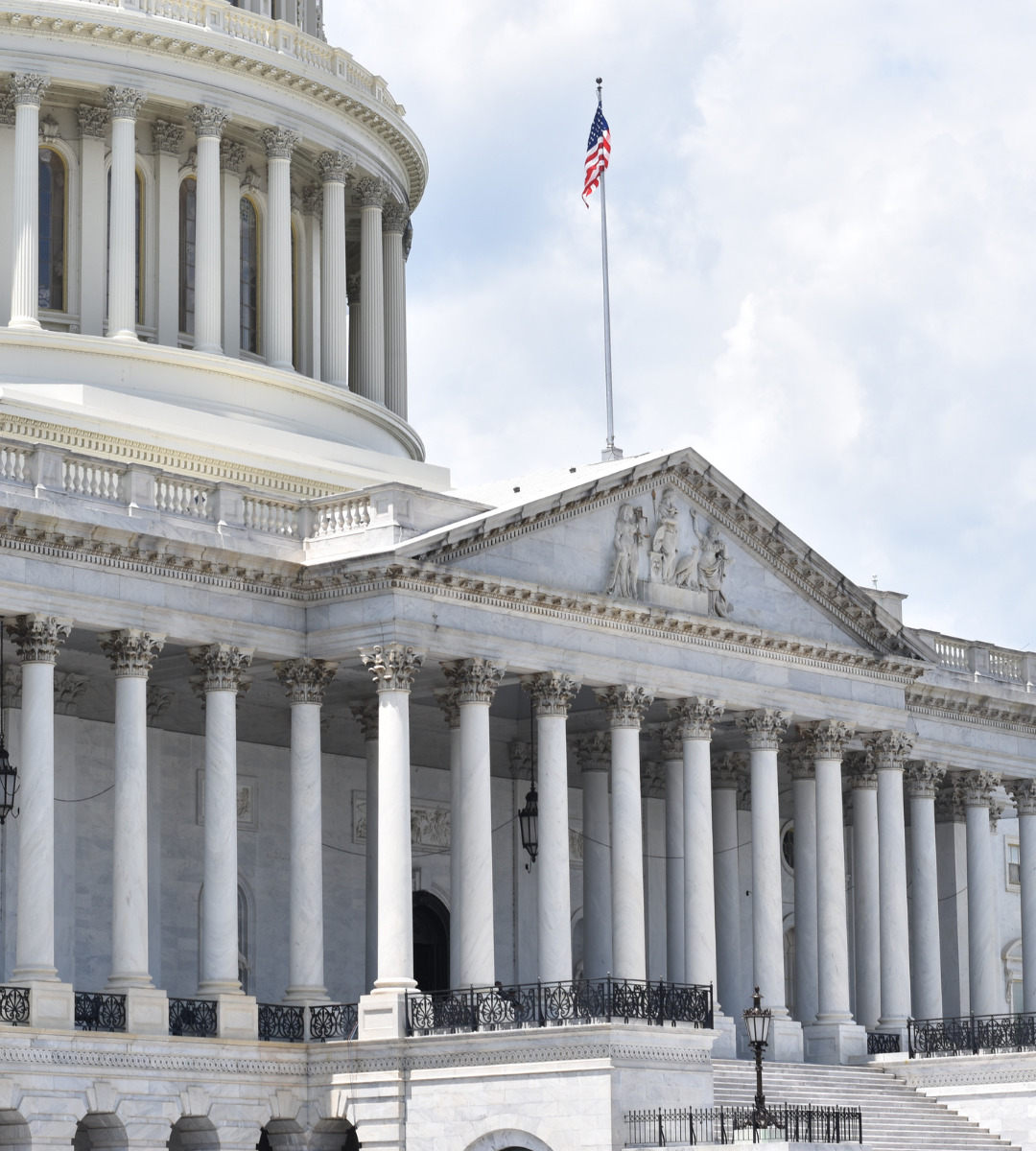 Bipartisan Bill Aims to Close the 'First Sale' Customs Loophole